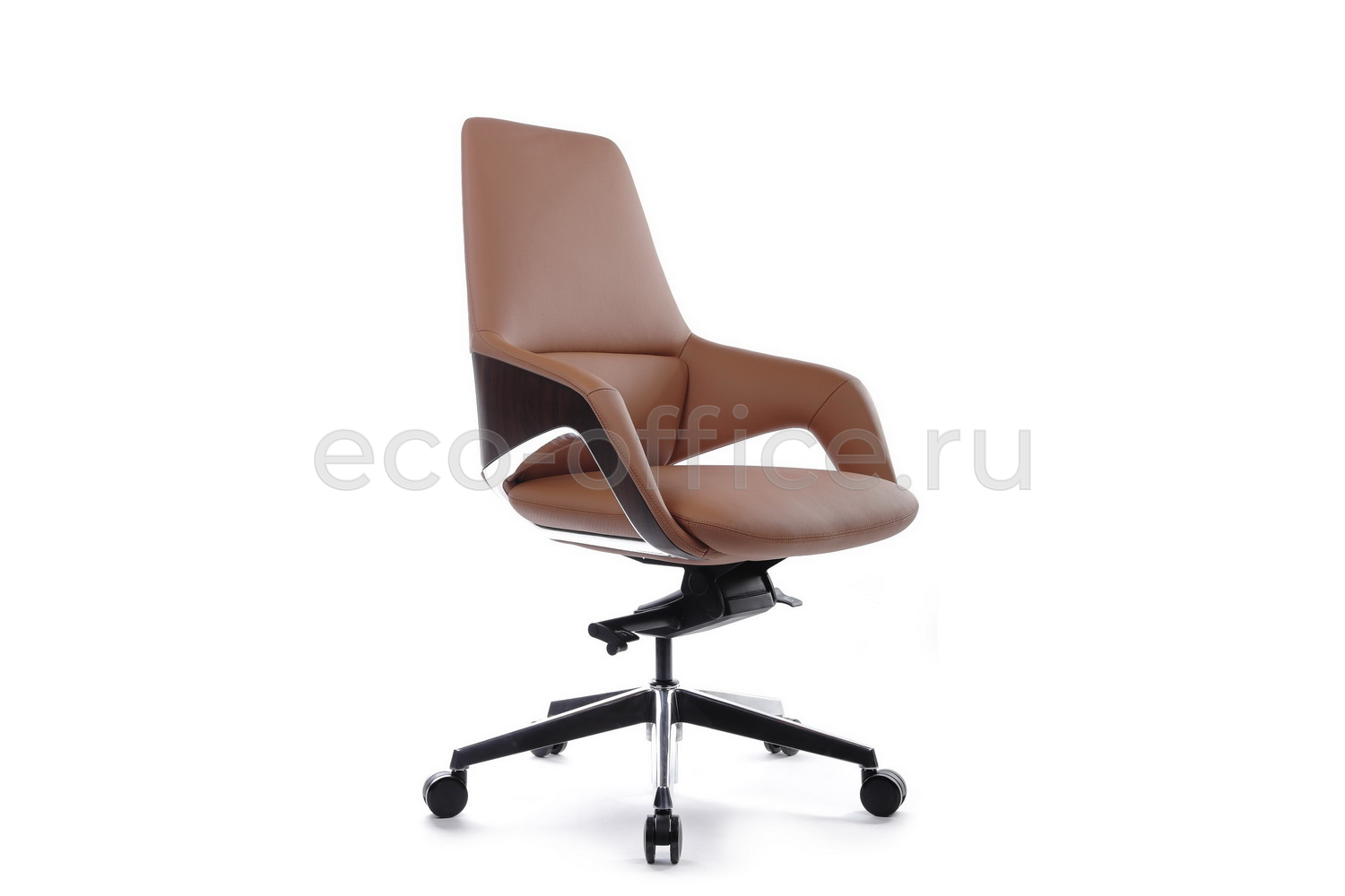 Кресло руководителя RV Design AURA-M FK005-B Светло-коричневая кожа купить в Самаре